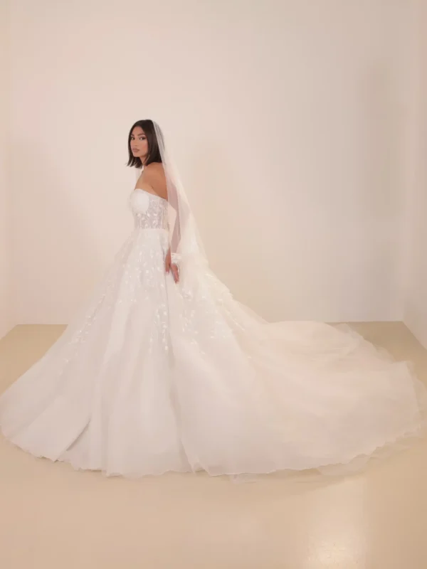 Aurelia - Bridal Rental Lebanon | The Four Vows