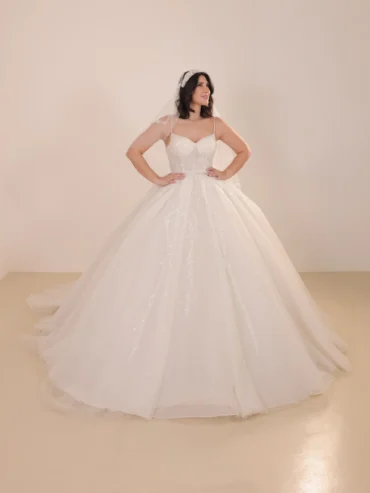 Etoira - Bridal Rental Lebanon | The Four Vows
