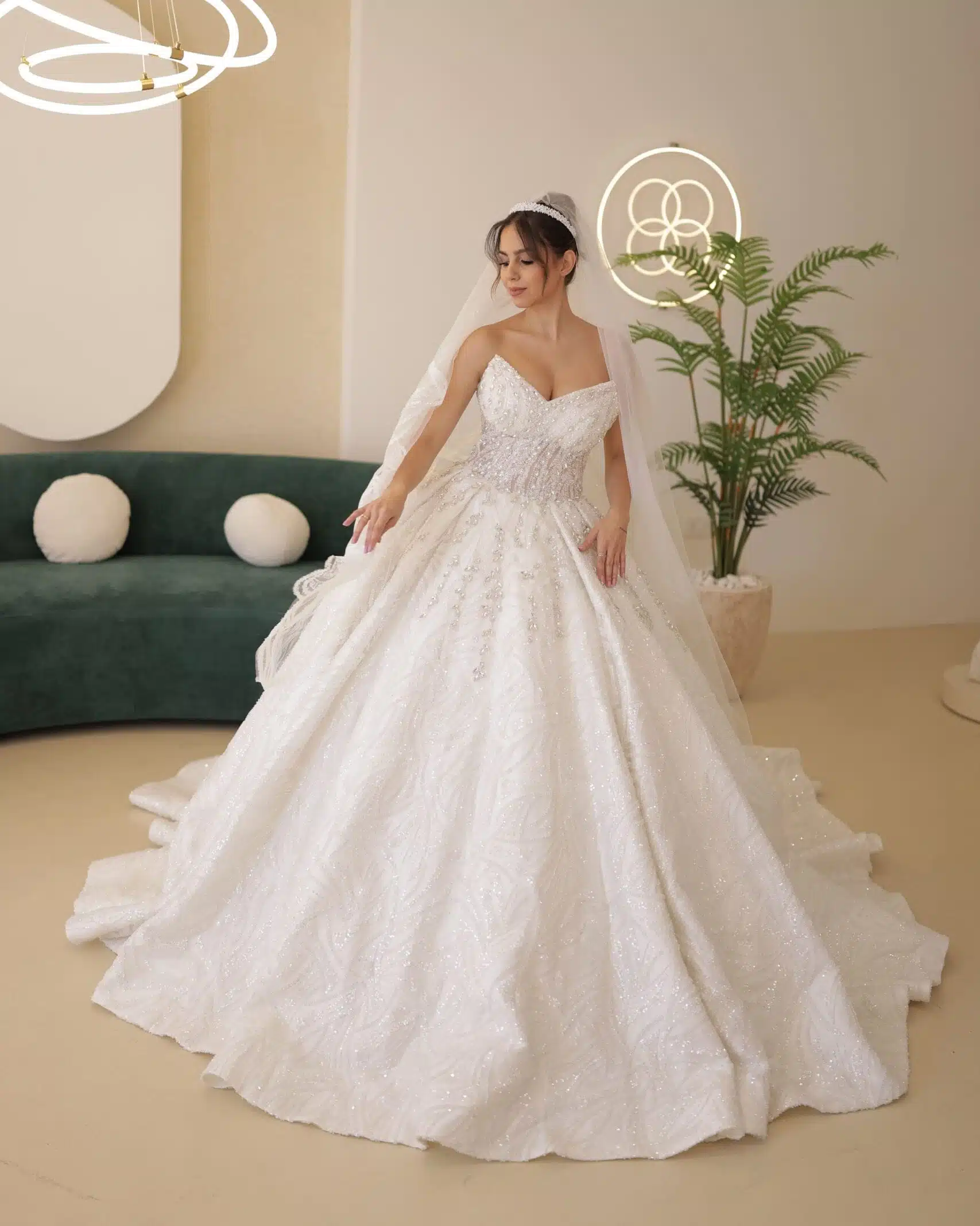Dress Rental Lebanon – Bridal & Evening Gowns